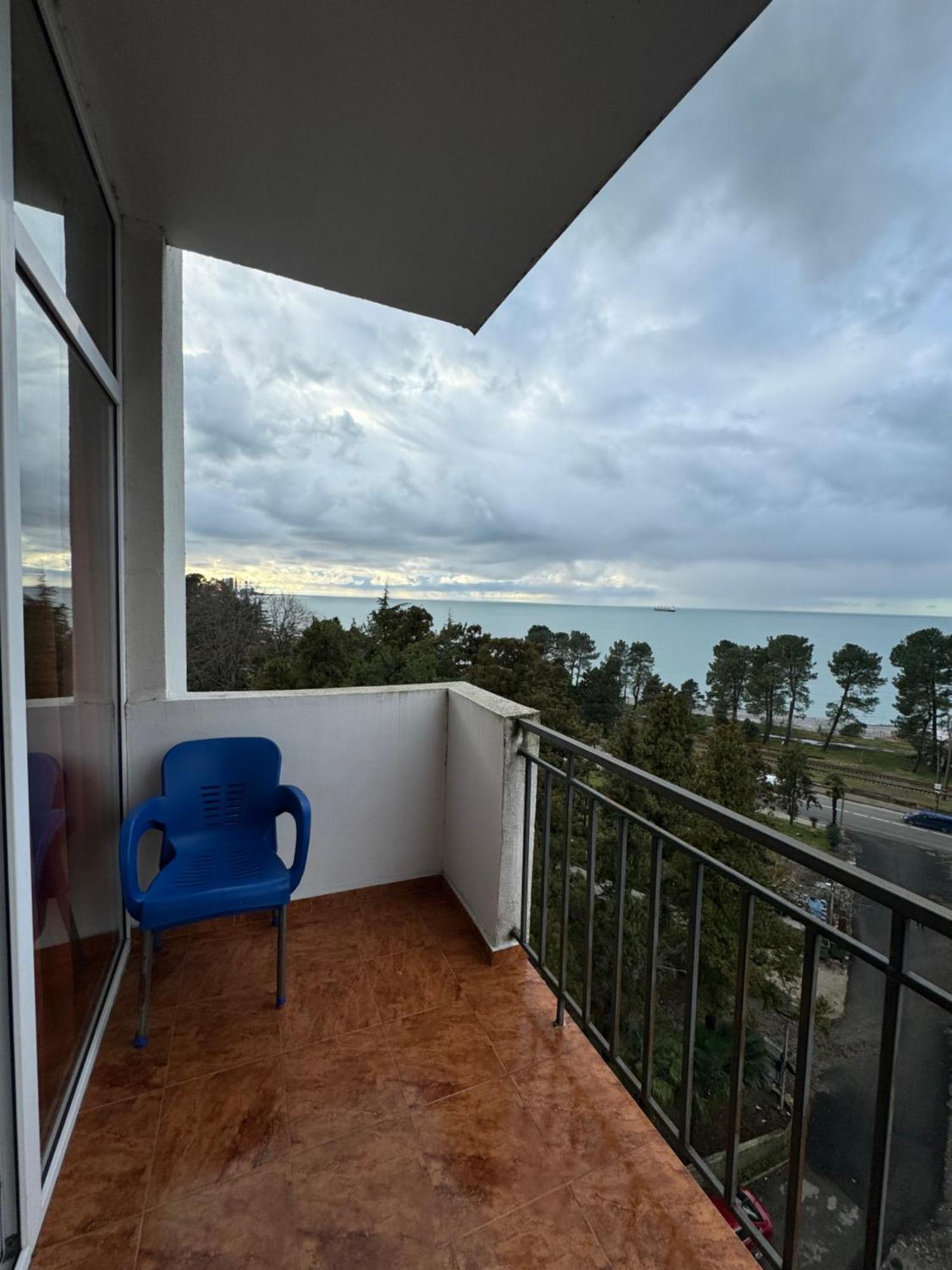 Colibri Apartment บาทูมิ ภายนอก รูปภาพ